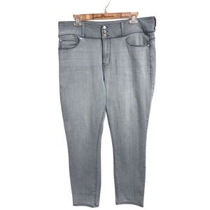 Guess Los Angeles Women’s Size 34 Light Blue Jeans Skinny